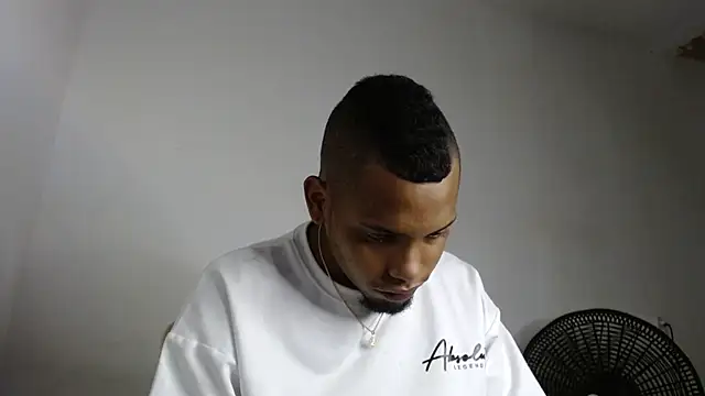 Živá chatovací místnost drako_monster