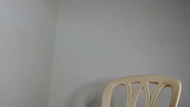 drako_monster Adlı Modelin Canlı Sohbet Odası