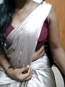 Tamilmallu-duskygirl03's Live Chat Room