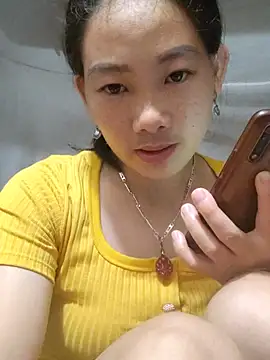 gio-thu Live chatroom