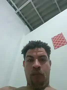Sala de chat ao vivo de Unanena