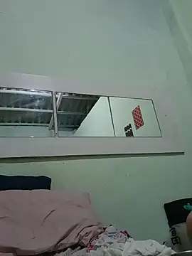Unanena Adlı Modelin Canlı Sohbet Odası