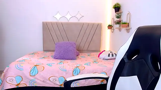 Pokój czatu na żywo – zara_cute