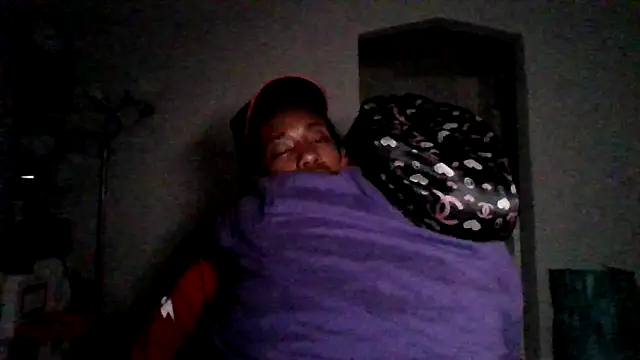 BedazedFirefly Live Chatraum