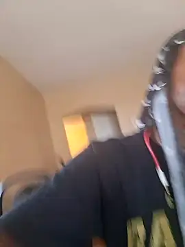 BedazedFirefly Live Chatraum