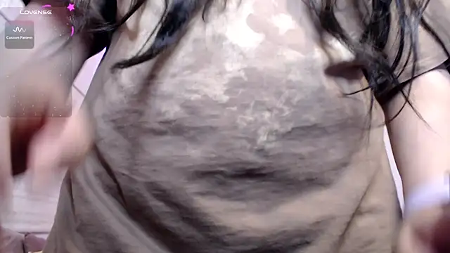 EllieMoonX's Live Chat Room
