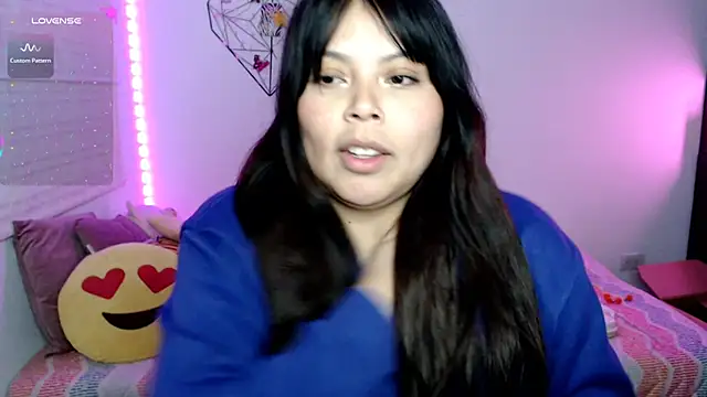 Živá chatovací místnost EllieMoonX