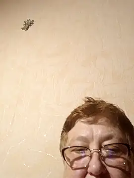Katherine735 – Naživo chatovacia miestnosť