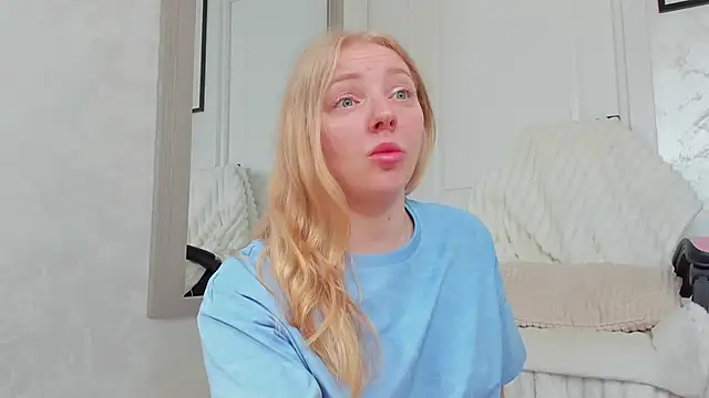 SundyRose's Live Chat Room