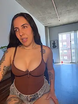 Lolathebaddie live-chat rom