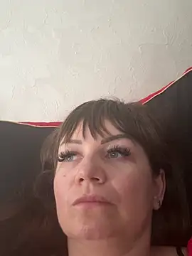 Butterfly8385 – live chatrum