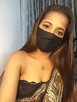 Marathi_gavtami Adlı Modelin Canlı Sohbet Odası