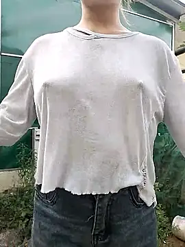 Živá chatovací místnost Lolan-00