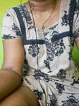Živá chatovací místnost Tamil_hot_leena
