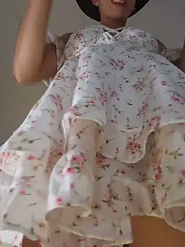 Alice_Barry Ruang Obrolan Langsung