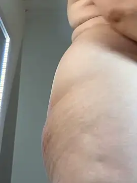 Chat soba uživo modela Adeline_1