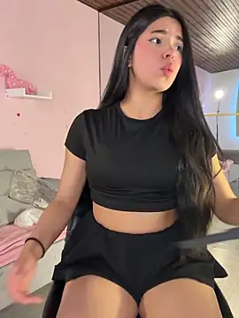 LunaMoore_Pink – live chatrum