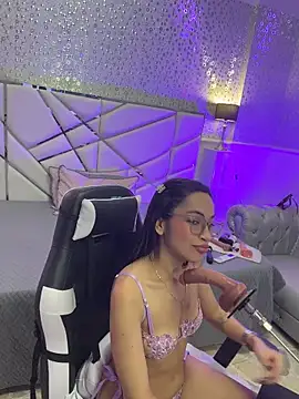 GabbieSkinny – Naživo XXX chat