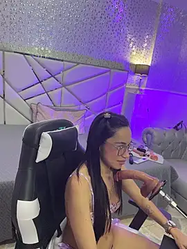 GabbieSkinny – Naživo XXX chat