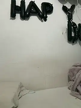 Živá chatovací místnost MommyCatalina
