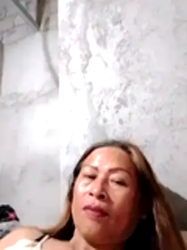 merr_ann123's Live Chat Room