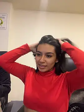 AlyssaRay's Live Chat Room