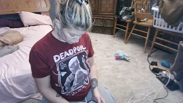 XXXspunderella – Naživo chatovacia miestnosť