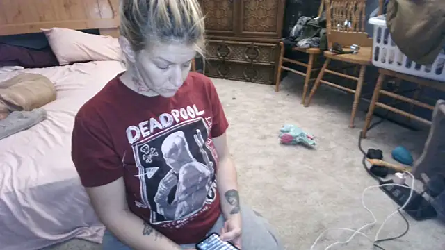XXXspunderella Adlı Modelin Canlı Sohbet Odası