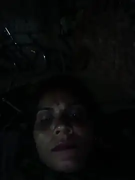 Munmun_7 লাইভ চ্যাট রুম