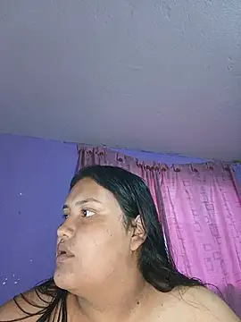 natt_hotdirty Adlı Modelin Canlı Sohbet Odası