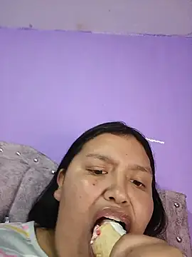 غرفة دردشة natt_hotdirty المباشرة