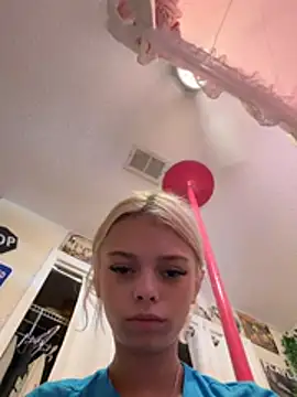 חדר צ'אט בשידור חי של Terribletabby