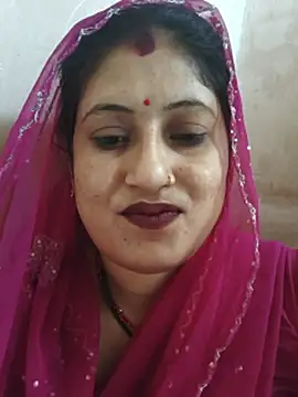 Rayal_bhabi Adlı Modelin Canlı Sohbet Odası