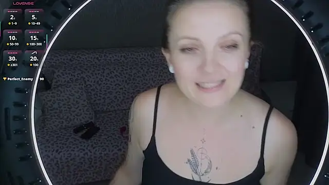 Amy__Leee_ – Naživo XXX chat