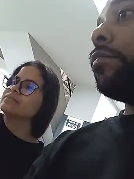 Sexicouple05 Live chatroom