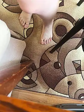 Chat soba uživo modela JuicyGamess