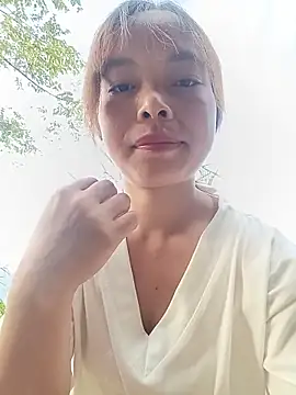 May_Secret Live Chatraum