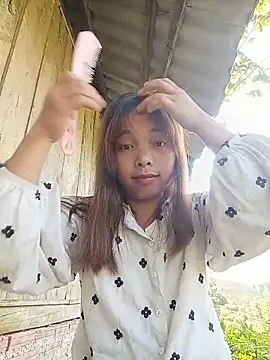 May_Secret Live Chatraum