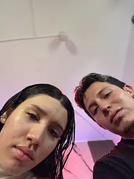 Sala de chat en directo de SsexCouplee