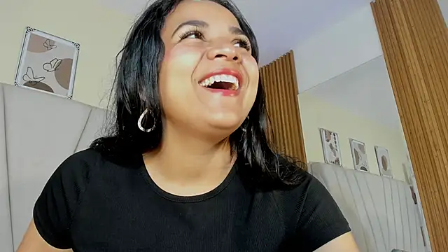 Chat ao vivo de Miaa_Star1