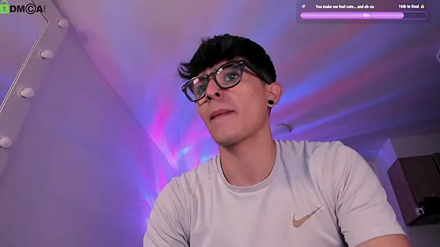 Chat soba uživo modela Mikeyvioleta_