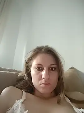 Živá chatovací místnost ErinWatt99