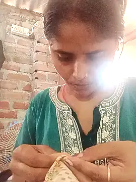 Rajni_chauhan чат на живо