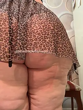 Chat ao vivo de CurvyVelvetXO