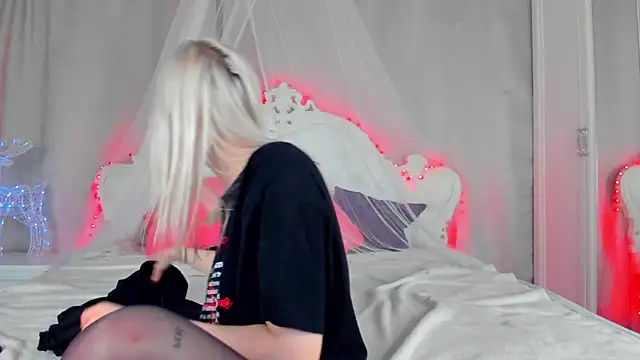AlessaKiss' Live Chat Room