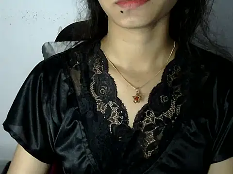 Shezi_N Live Chatraum