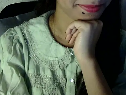 Shezi_N – live chatrum