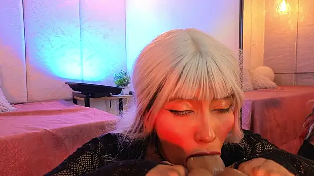 Rynka_'s Live Chat Room