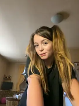 Rhyumii – live chatrum