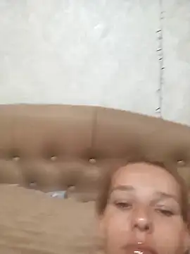Coare_Cindy live-chat rom